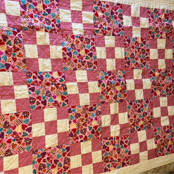 Patchwork handmade quilt with glitter hearts cotton 54 X 40 crib daybed throw - Picture 5 of 9